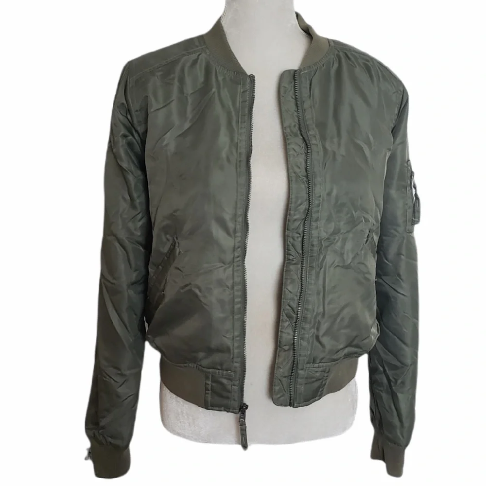 Hollister‎ Olive Green Bomber Jacket Orange Quilted Women’s sz M